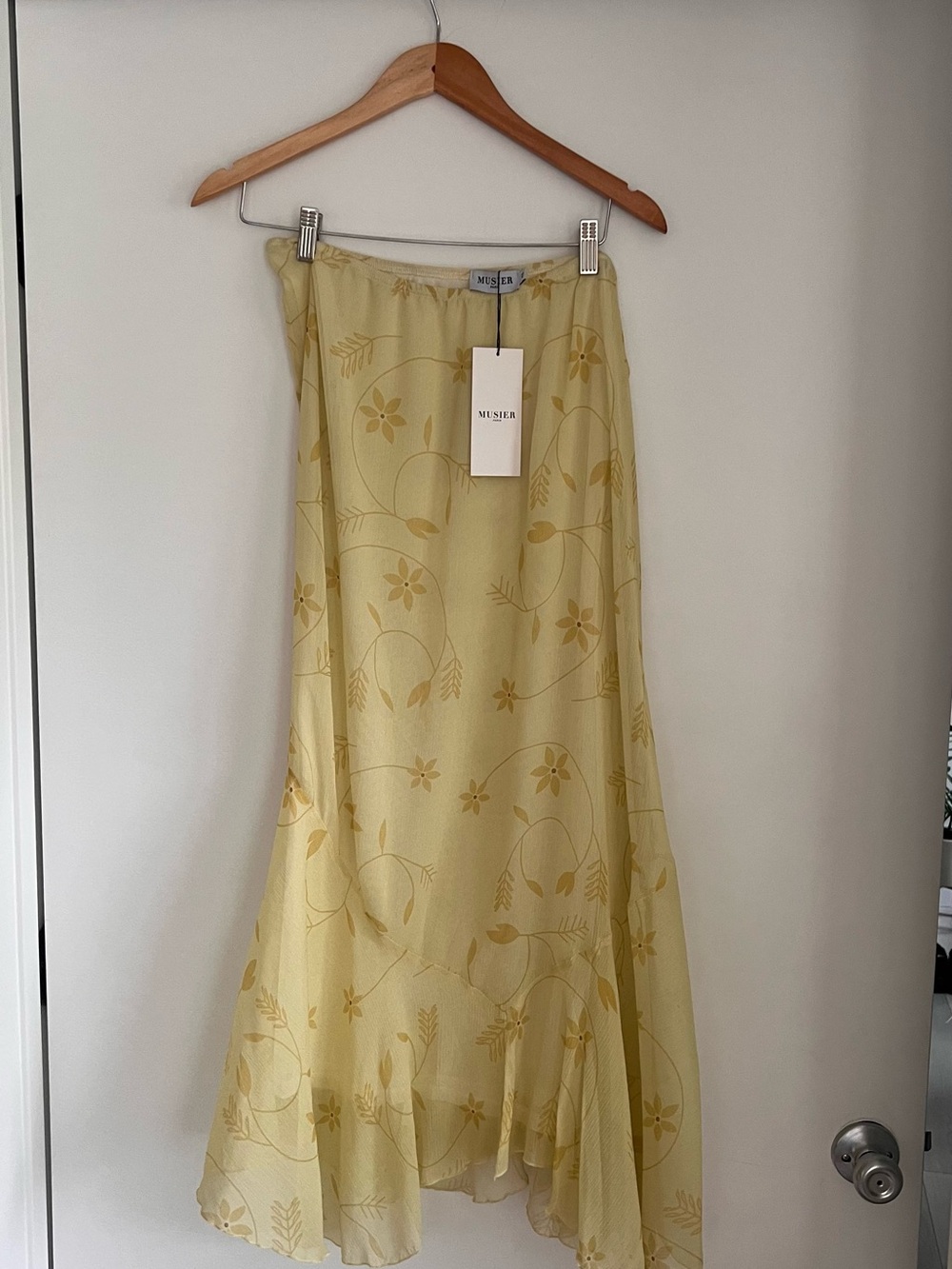 Musier Paris Yellow Floral Silk Midi Skirt NWT Size EU 42